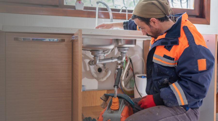 Local water heater installation in Decatur, TN